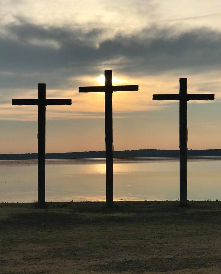 crosses in the morning 2018